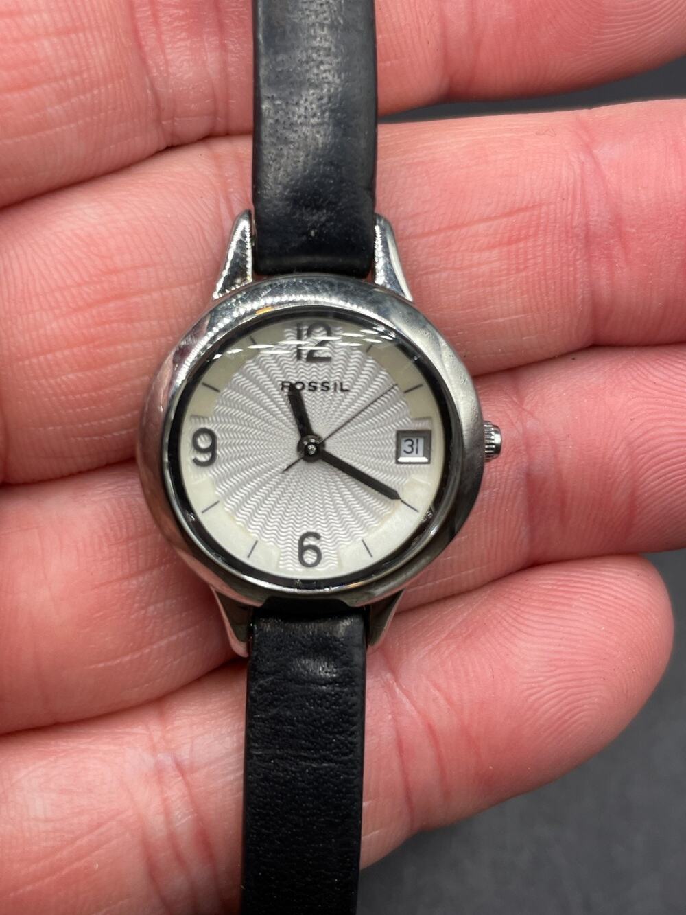 Fossil Quartz Watch ES-1819 50m Silver Tone Stainless Steel Black Leather Band